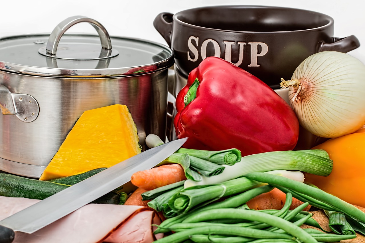 Treat Osteoporosis : Best diet for better result .